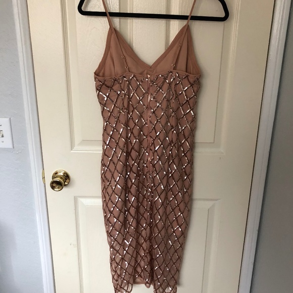 F21 Pink/Rose Gold Sequin Midi Dress||Classy Chic - Picture 2 of 2